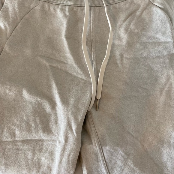 Lululemon sweatpants - Picture 2 of 4